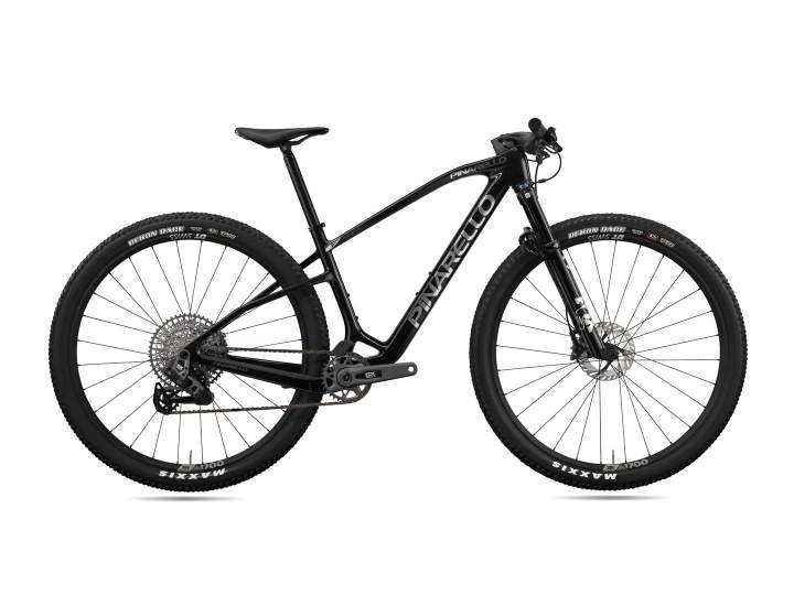 Un design triangulaire unique qui permet un transfert de puissance et une réactivité maximum lors du pédalage.