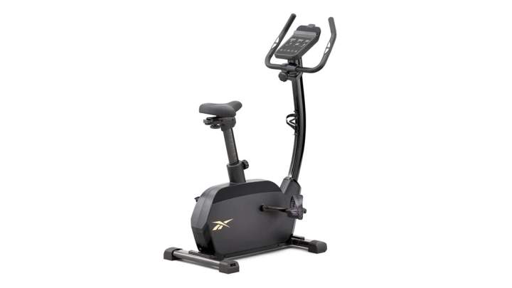 The FR30 Bike features the latest exercise bike technology to push forward your cycling experience.